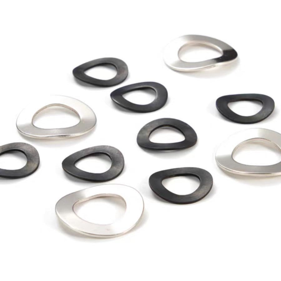 GB860 M2/M3/M4/M5 304 stainless steel saddle elastic gasket waveform saddle gasket iron black arc gasket for Industrial Machinery
